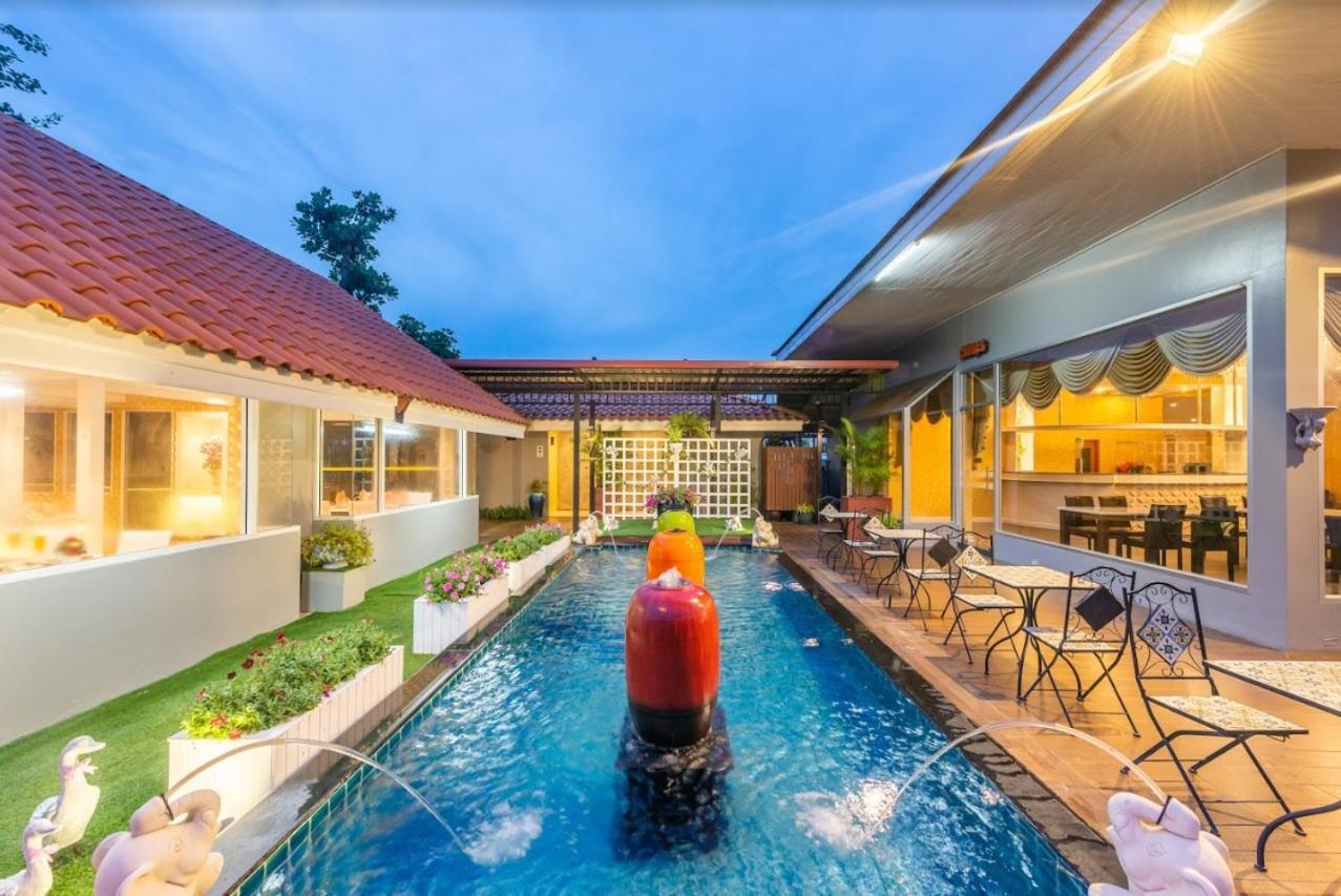 Napheera Royal Tel Hotel Ban Khlong Bang Krathiam ภายนอก รูปภาพ