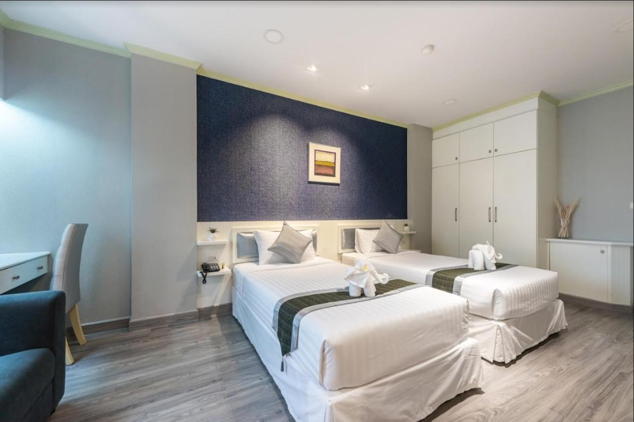 Napheera Royal Tel Hotel Ban Khlong Bang Krathiam ภายนอก รูปภาพ