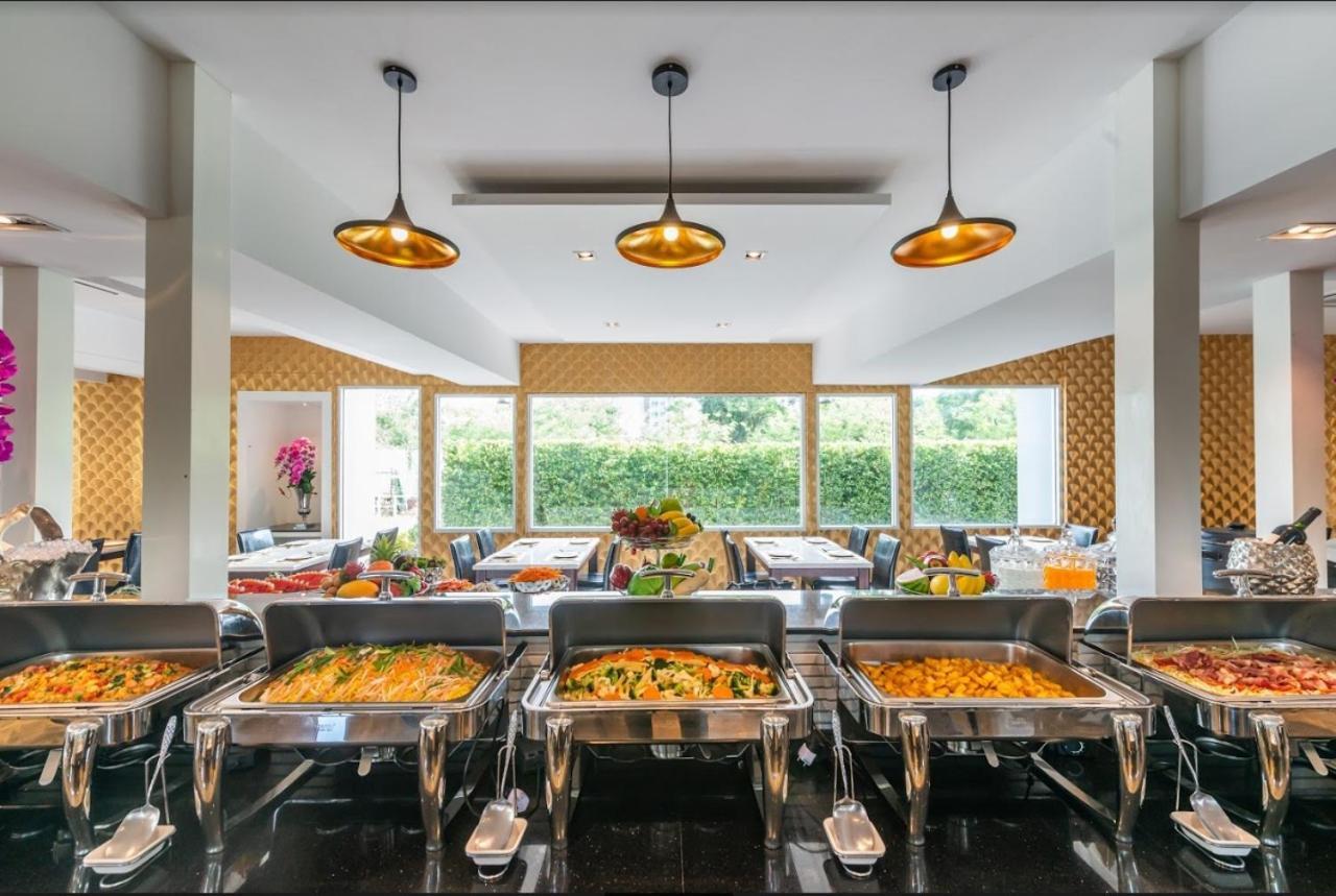 Napheera Royal Tel Hotel Ban Khlong Bang Krathiam ภายนอก รูปภาพ