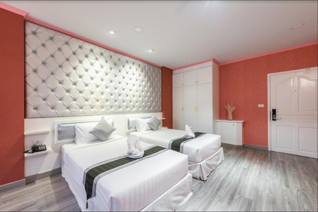 Napheera Royal Tel Hotel Ban Khlong Bang Krathiam ภายนอก รูปภาพ